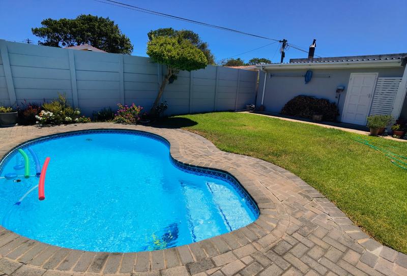 3 Bedroom Property for Sale in Goodwood Estate Western Cape